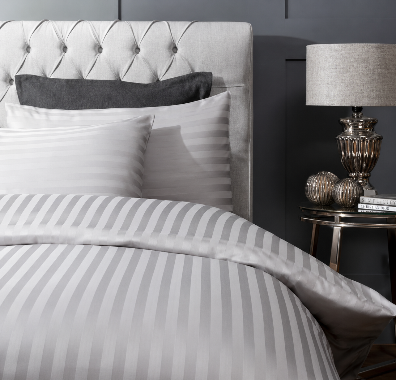 OPUS1 300 THREAD COUNT DUVET COVER - KING